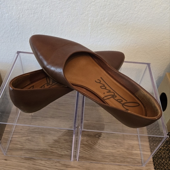 Zodiac Brown Flats • Size 8.5 • Gently used - Picture 14 of 16